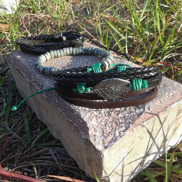 🆕Earthy multi layer leather bracelet set - Picture 4 of 6